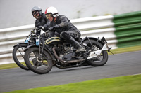 Vintage-motorcycle-club;eventdigitalimages;mallory-park;mallory-park-trackday-photographs;no-limits-trackdays;peter-wileman-photography;trackday-digital-images;trackday-photos;vmcc-festival-1000-bikes-photographs